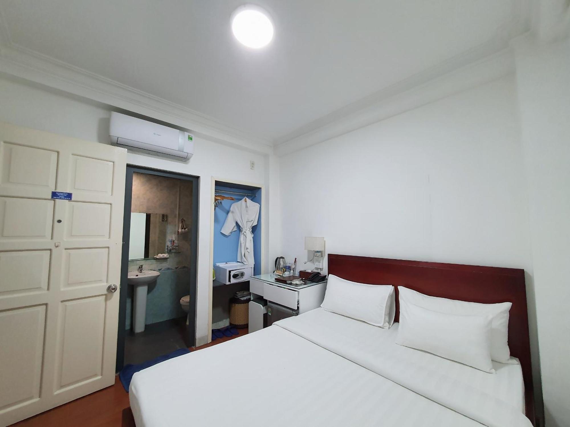 A25 Hotel - 22 Nguyen Cu Trinh Хошимин Экстерьер фото
