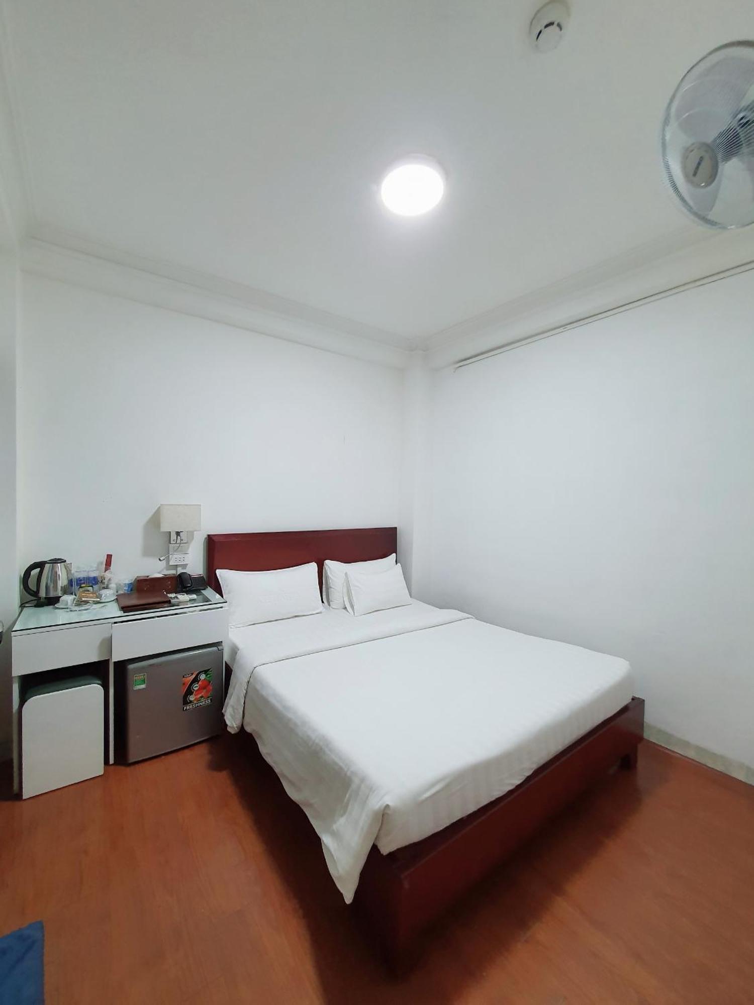 A25 Hotel - 22 Nguyen Cu Trinh Хошимин Экстерьер фото
