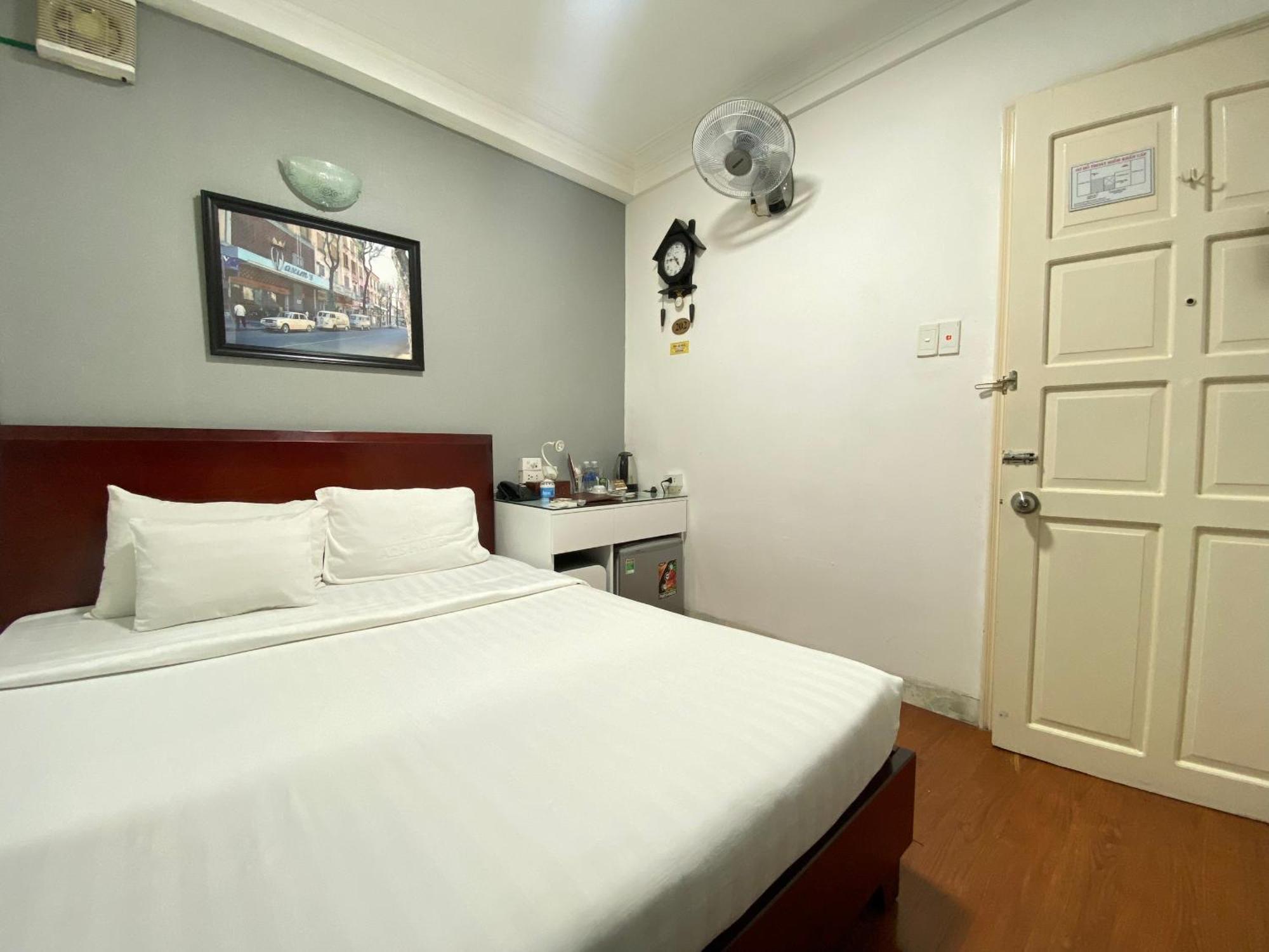 A25 Hotel - 22 Nguyen Cu Trinh Хошимин Экстерьер фото